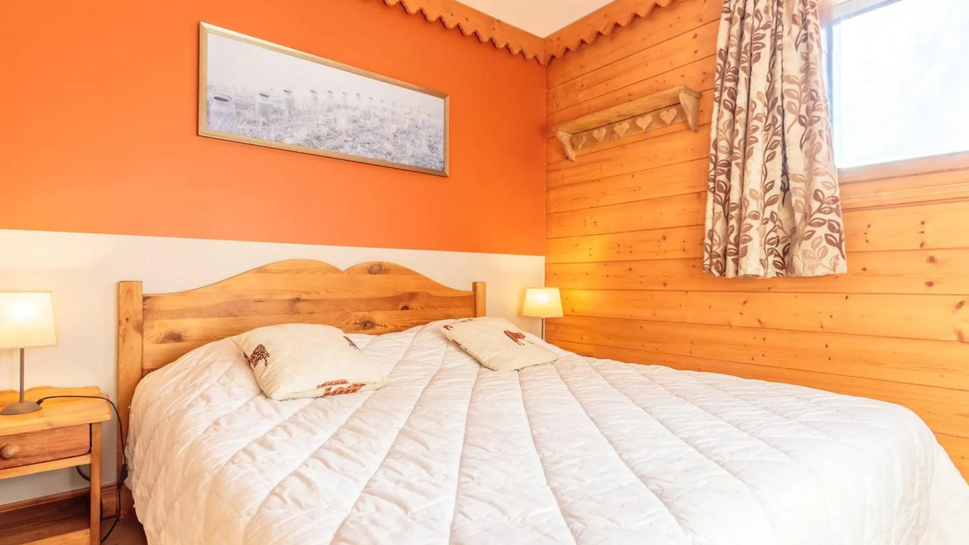 Appartement Spacieux Avec Acces Pistes Et Espace Bien-Etre - Fr-1-351-145 דירה